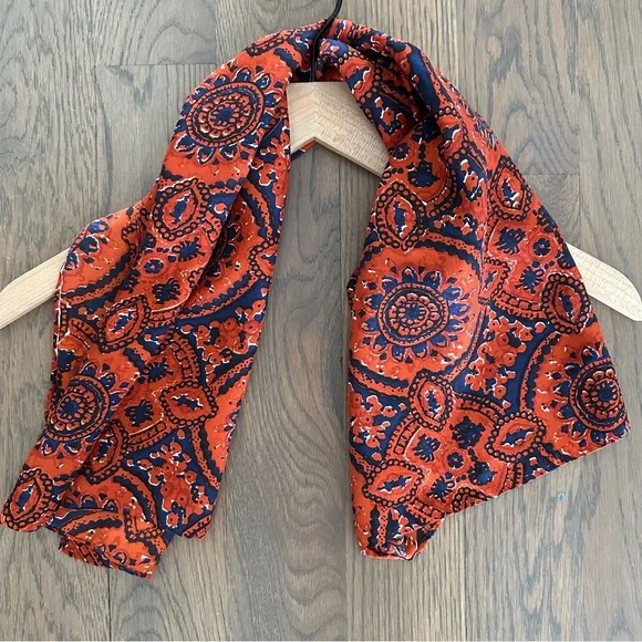 SOLD Anthropologie Vintage 100% Silk Paisley Printed Scarf Rust, Navy, and Cream - Picture 6 of 6